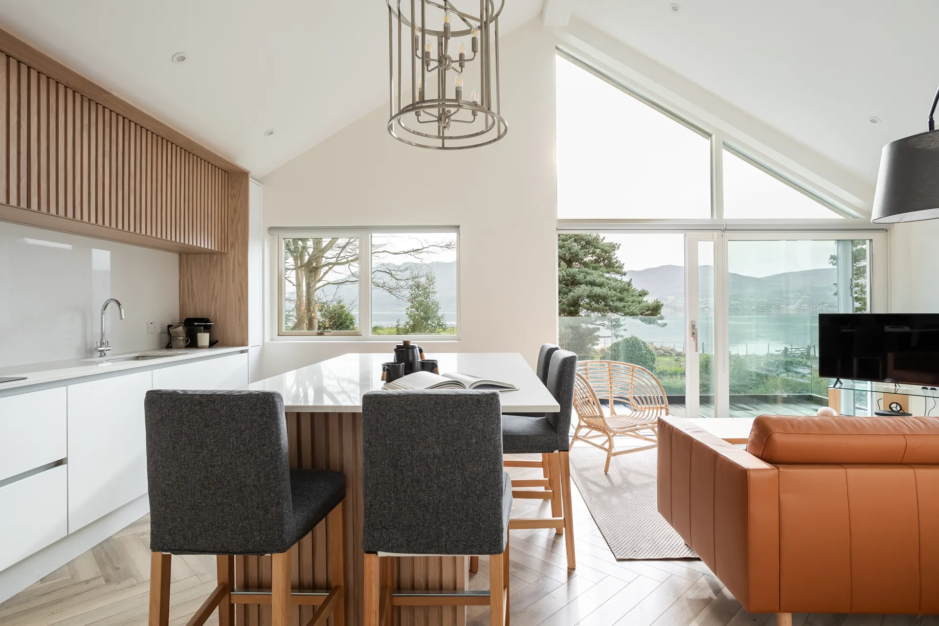 Japandi kitchen with Snowflake Quartz Island and panoramic view Doran Kitchens