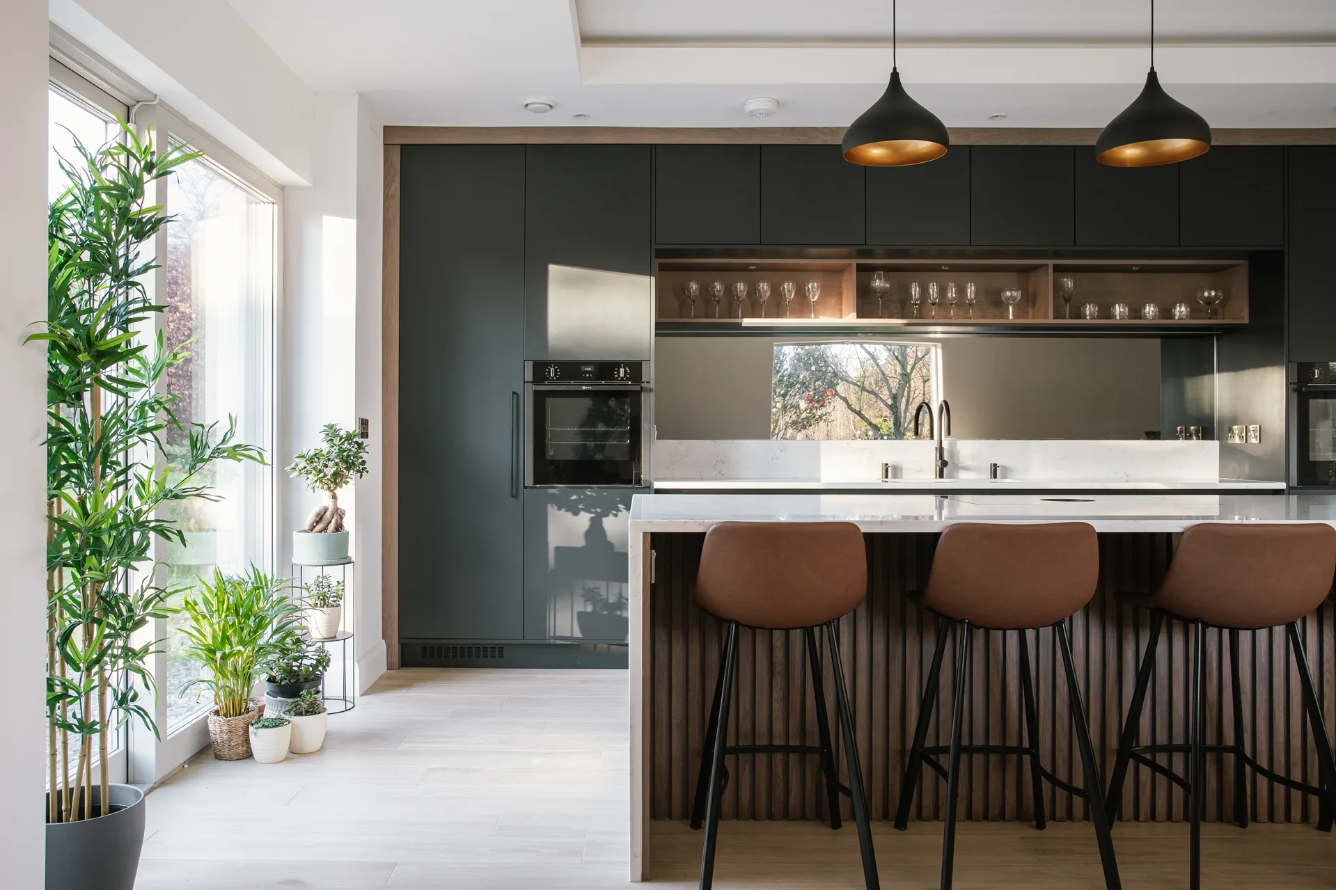 Contemporary Kitchen with Off-Black Tall Units and Oak Framing Bespoke Design Dorans